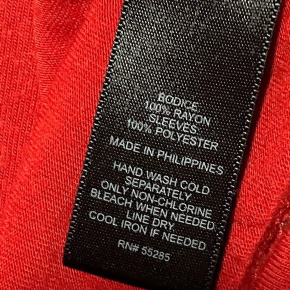 Good condition Women BrightRed T-shirt Medium - Picture 4 of 5